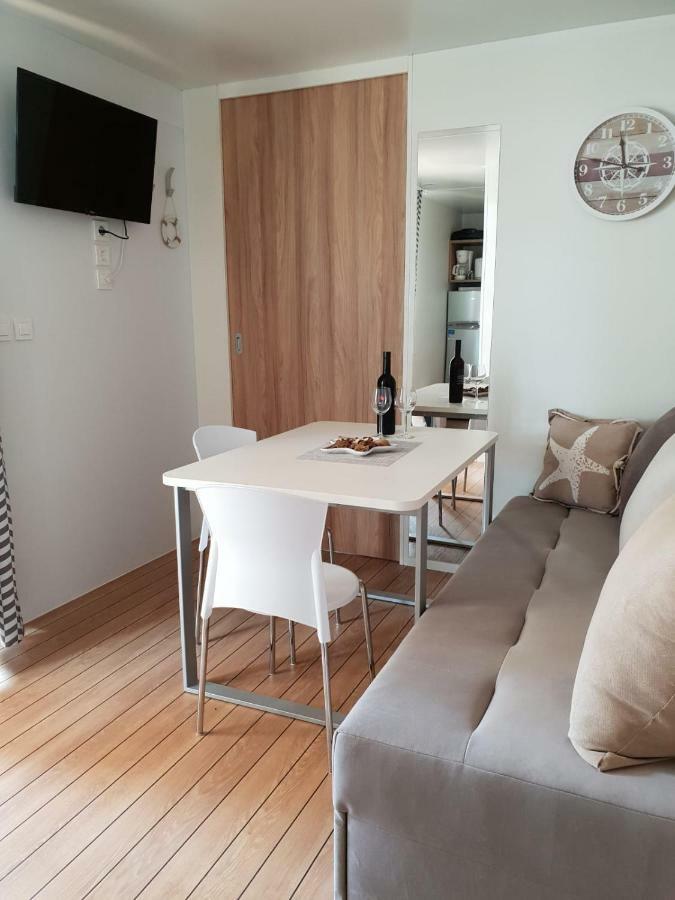 Seahorse Mobile Home, Soline Biograd 비오그라드나모루 외부 사진